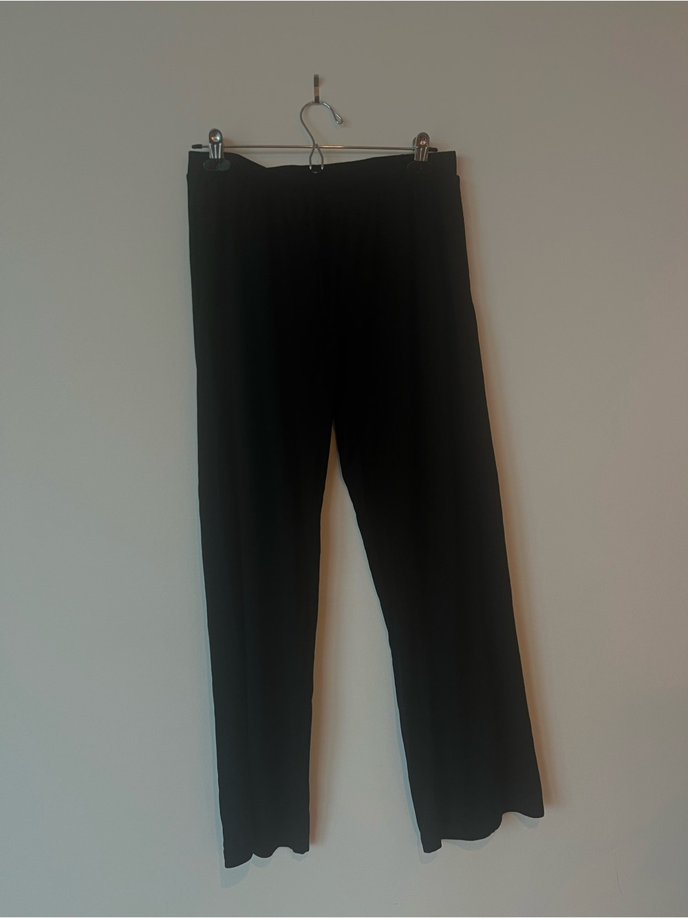 Black Wide‑Leg Drawstring Pants – Size Medium - Picture 3 of 6